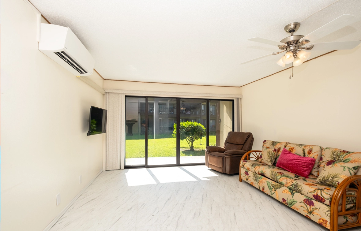 75-6100 ALII DR, #B4, KAILUA-KONA